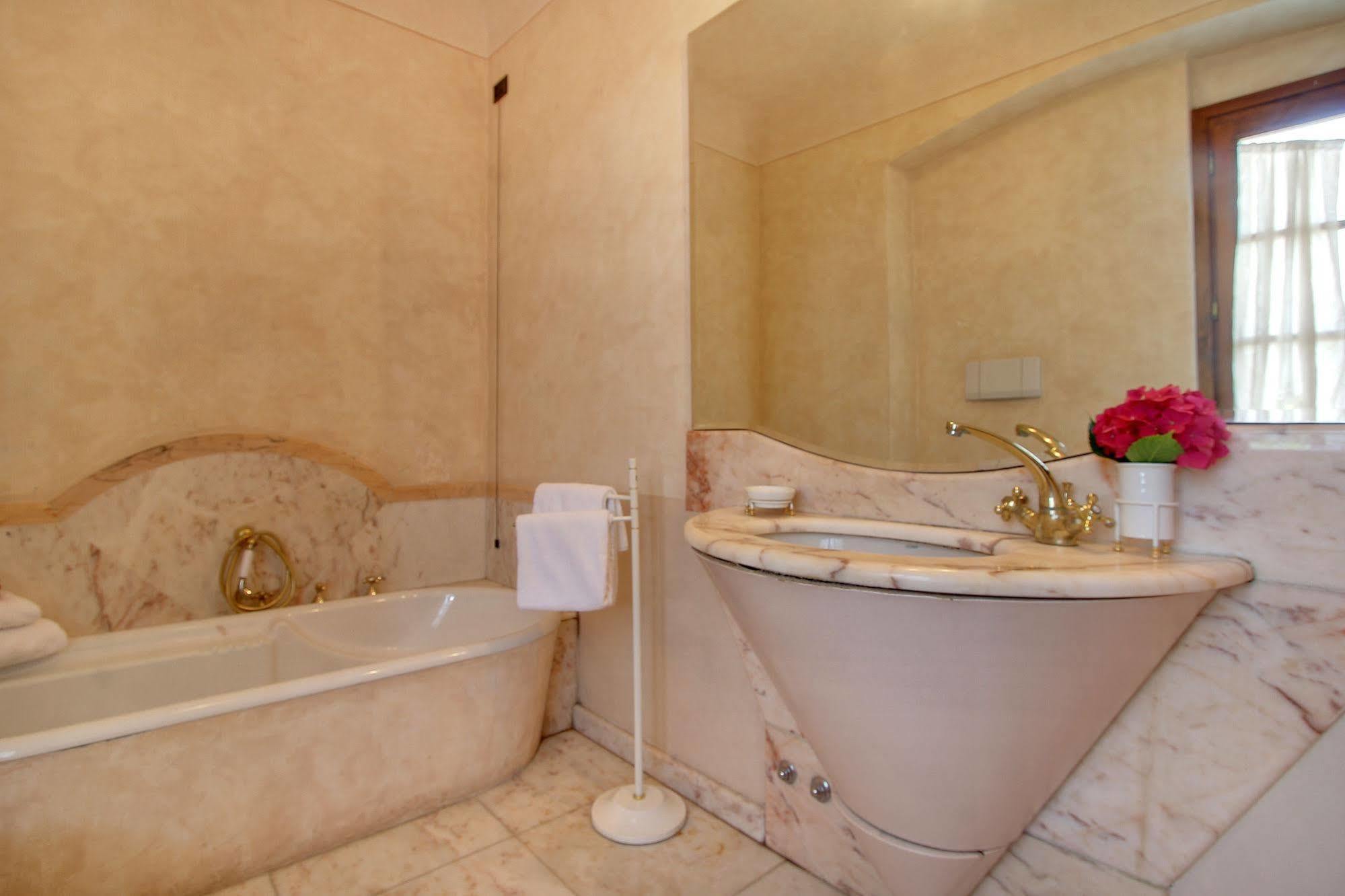 Villa la Borghetta Spa Resort Figline Valdarno Esterno foto
